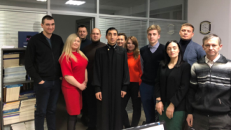 Яма на дороге. Повод для взыскания ущерба в случае ДТП или злоупотребление правом?